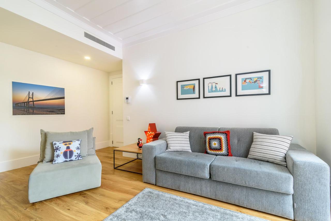 Modern Flat In Downtown Lisbon By Lovelystay Exterior photo
